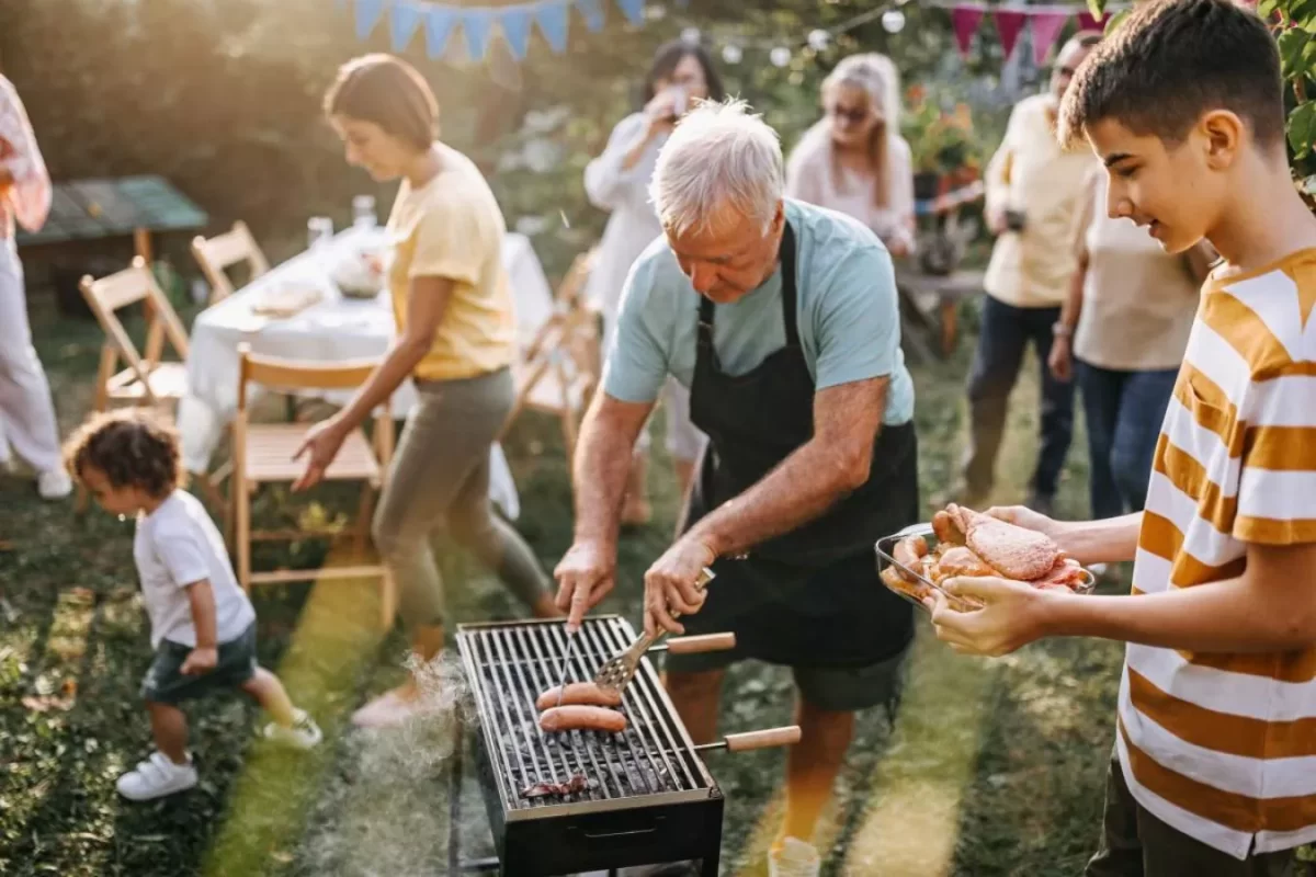 Backyard BBQ Bash labor day celebration