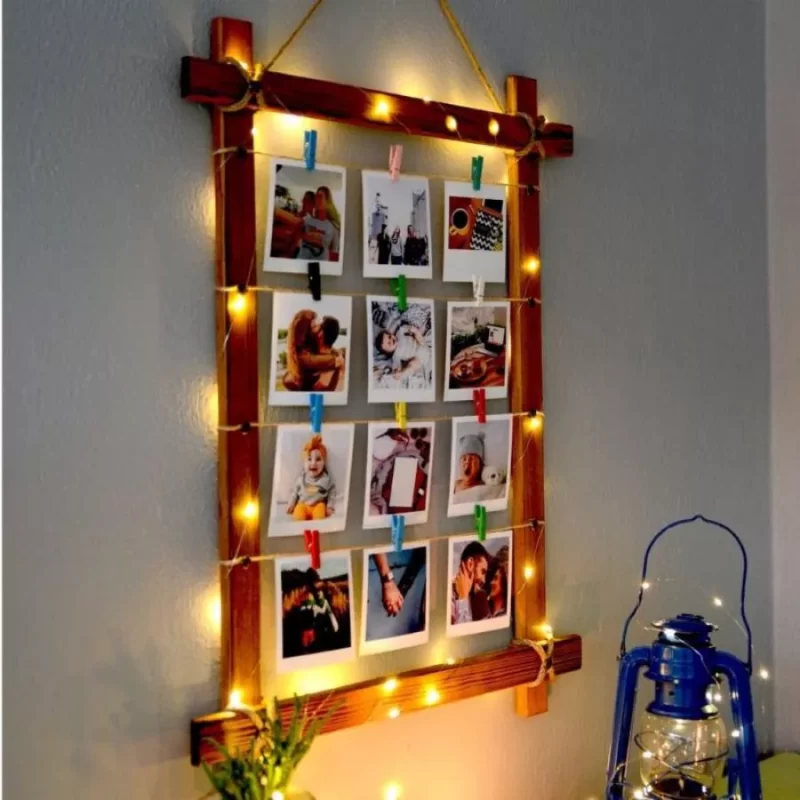 Light Photo Frame